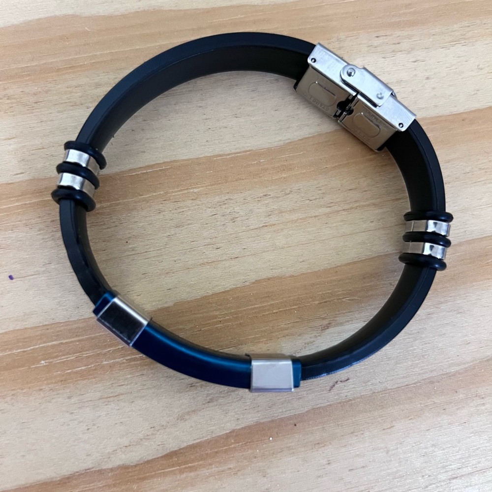 Men's Silicone Titanium Steel Bracelet NWTO - Picture 4 of 6